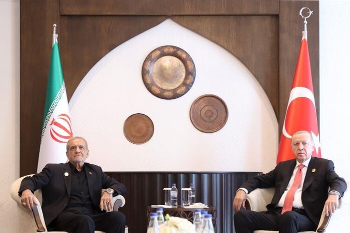 President Pezeshkian meets Azeri and Turkish counterparts on sidelines of ECO summit