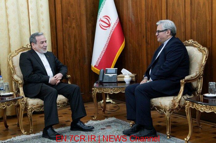 Foreign Minister Araghchi meets Iran’s new ambassador, consul generals