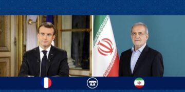 Pezeshkian Warns Macron: Any Threat to Strait of Hormuz Security Will Have Global Consequences