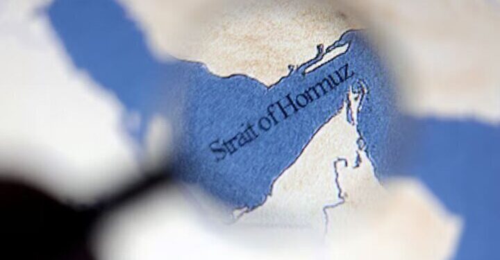 IRGC Spox: Strait of Hormuz Is Iranian Territory, Has No Connection to US